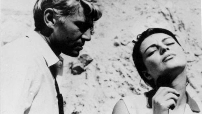 Detour still 5