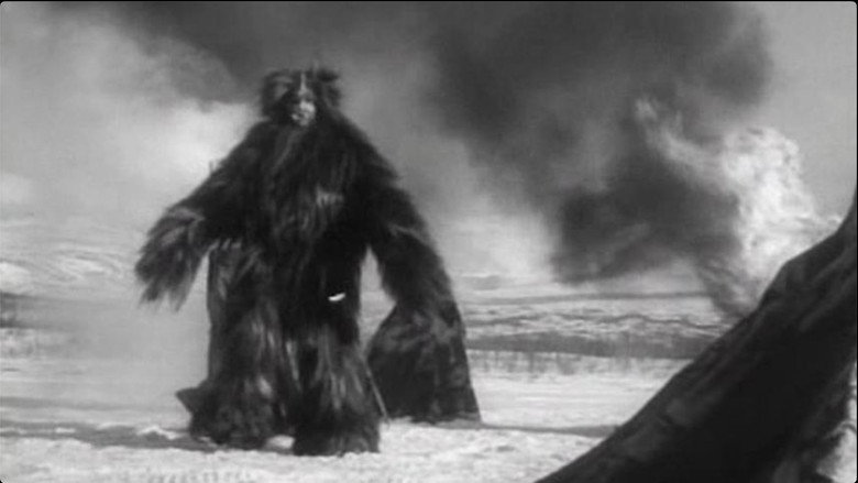 Terror in the Midnight Sun still 2