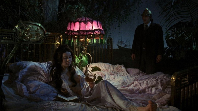 The Hourglass Sanatorium still 8