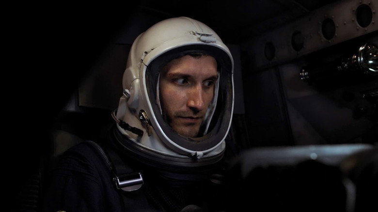 Capsule still 3