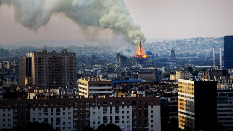 Notre-Dame: Race Against the Inferno still 4