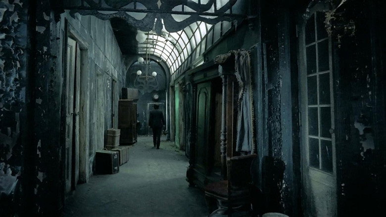 The Hourglass Sanatorium still 5
