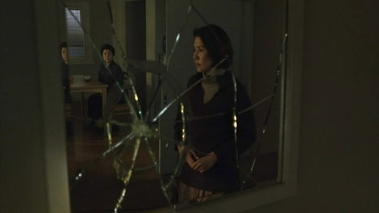Women in the Mirror still 3