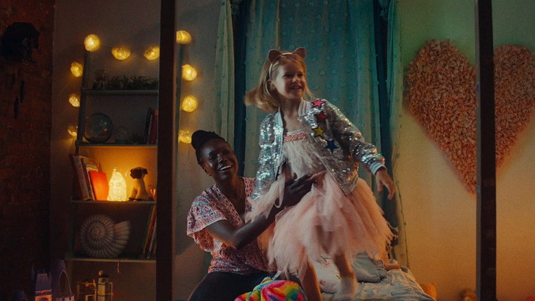Nanny still 8