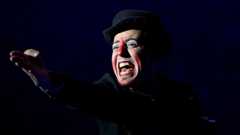 Red Noses still 1