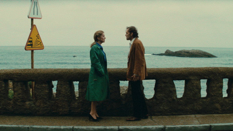 Hotel America still 4