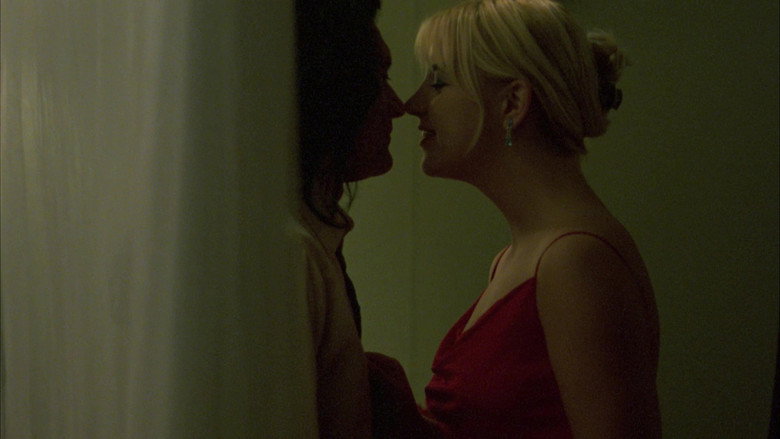 The Room still 5