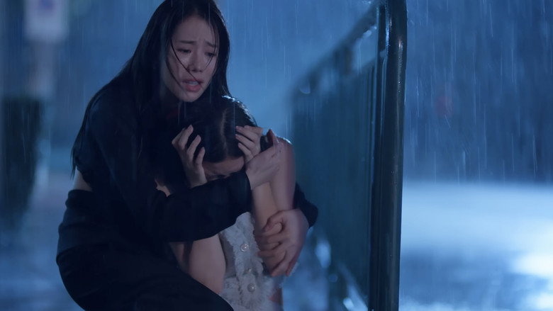 Chasing Love still 7