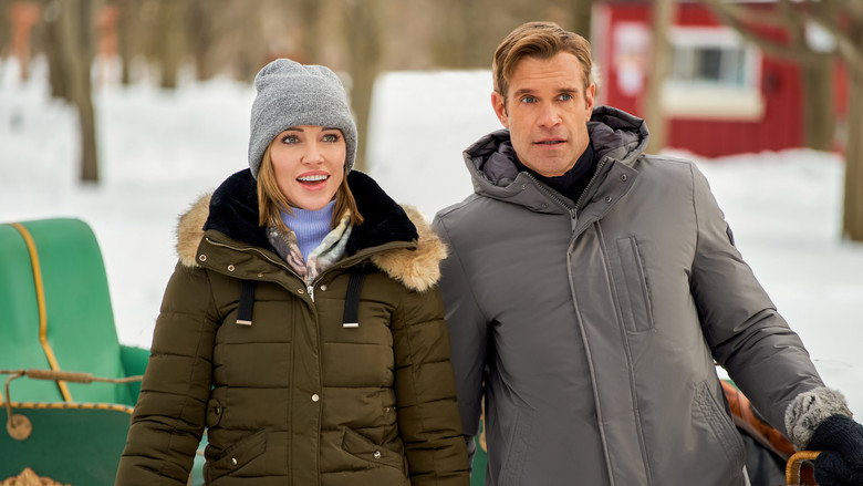 A Royal Christmas Crush still 3
