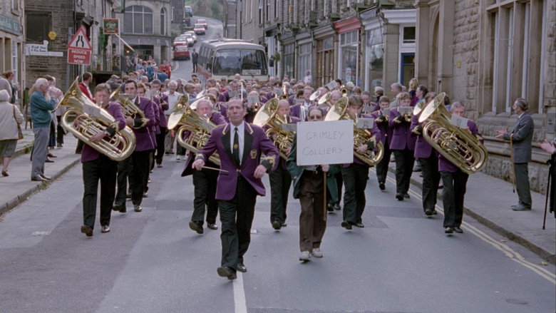 Brassed Off still 2