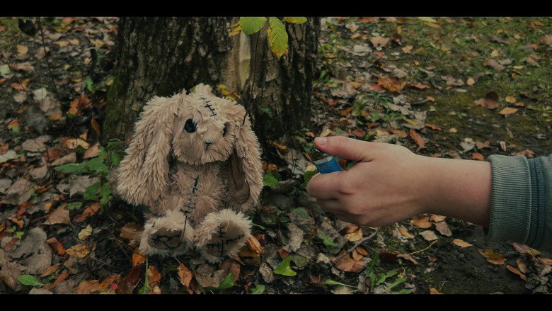 Barnaby Kills still 1