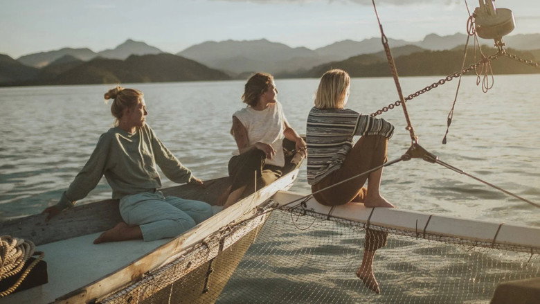 Women & the Wind still 6