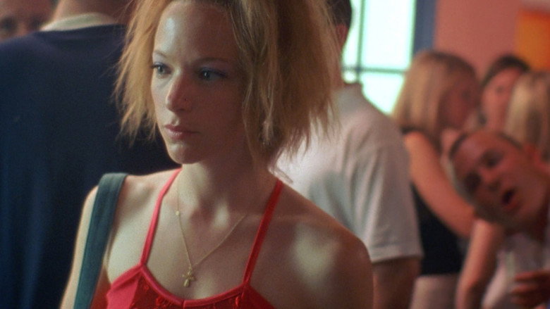 Wasp still 2