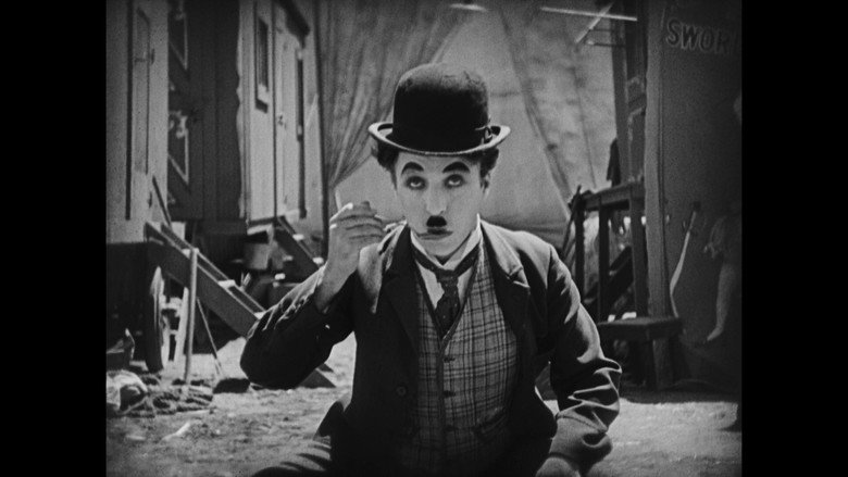 The Circus still 5