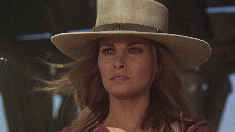 Hannie Caulder still 6