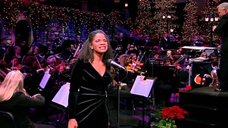 Christmas with the Mormon Tabernacle Choir and Orchestra at Temple Square Featuring Audra McDonald and Peter Graves still 1