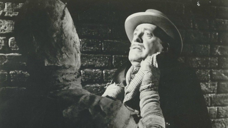 The Curse of the Mummy's Tomb still 5