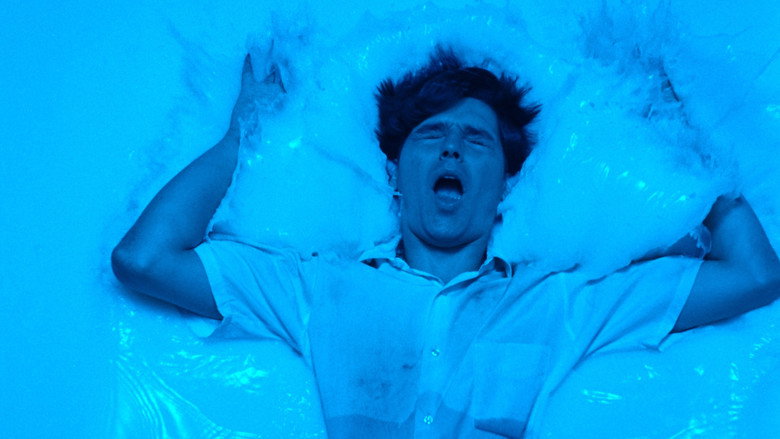 White Room still 2