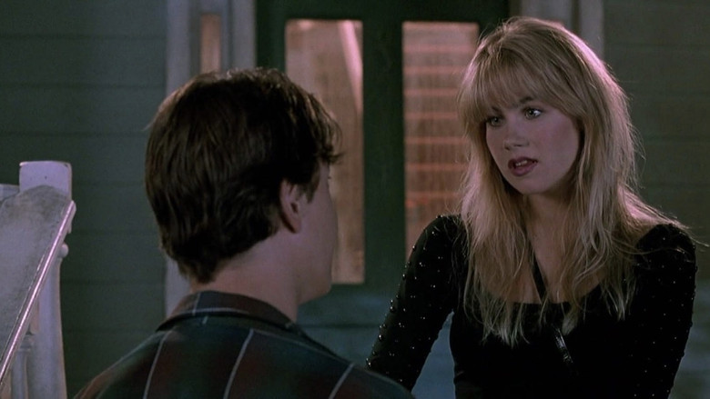 Don't Tell Mom the Babysitter's Dead still 8