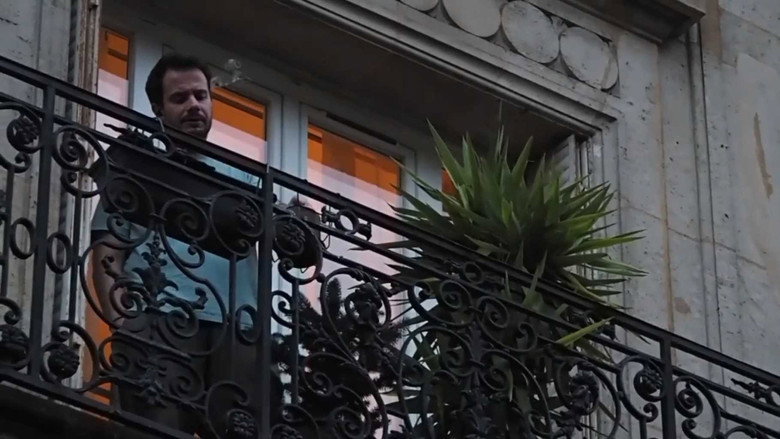 Galleries of Paris still 3