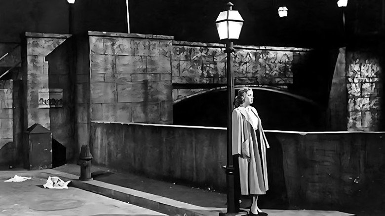 The Girl on the Bridge still 1