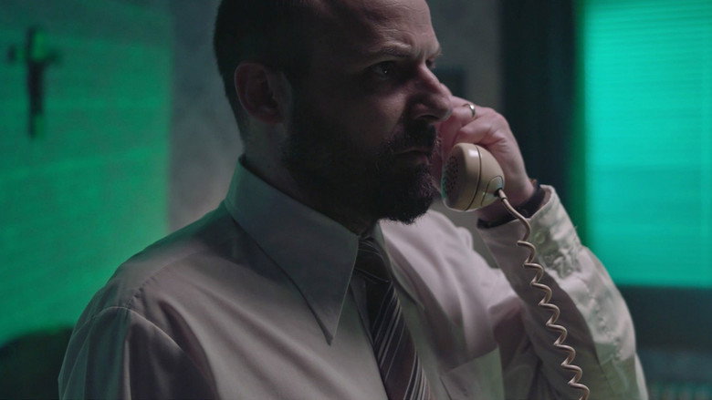Reverso still 2