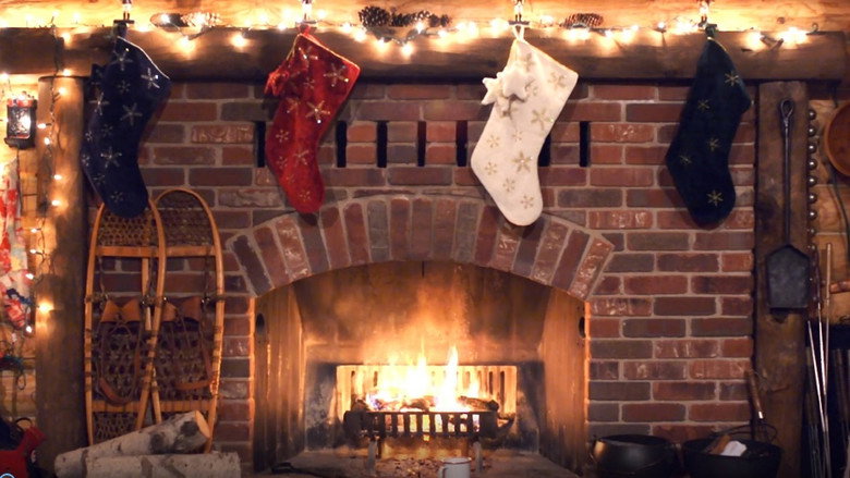 Christmas Yule Log Fireplace still 1