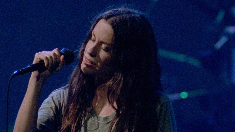 Jagged still 4