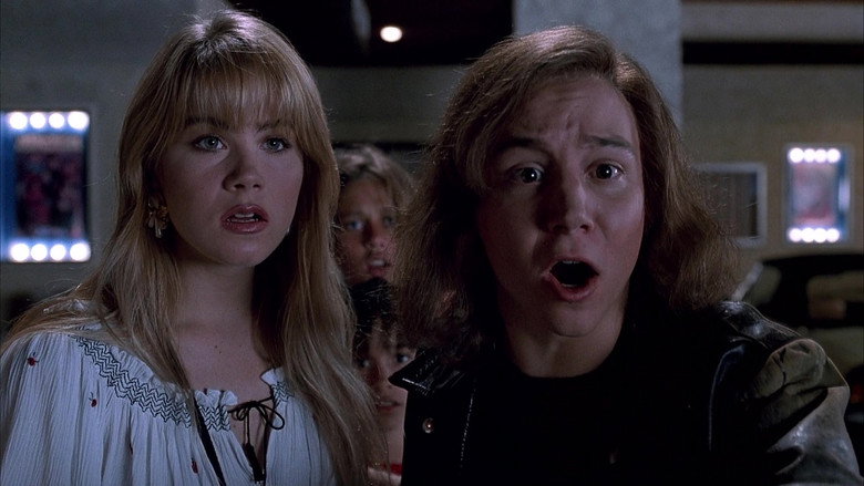 Don't Tell Mom the Babysitter's Dead still 5