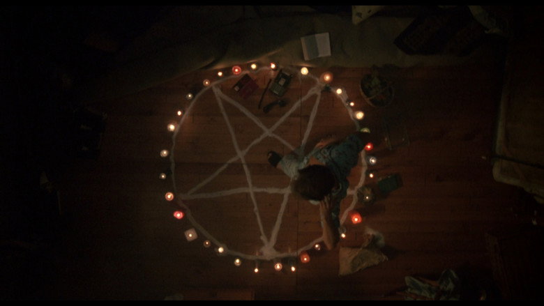 976-EVIL still 4