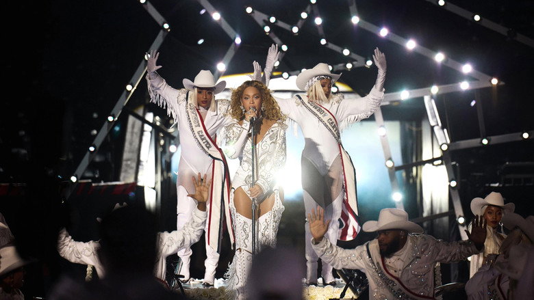 Beyoncé Bowl still 2