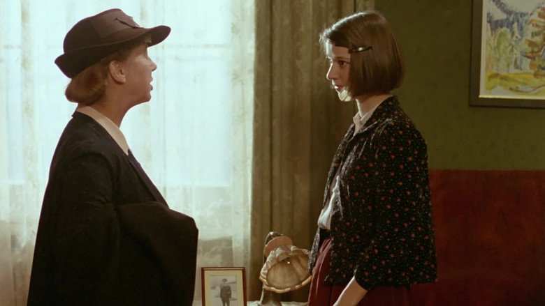 The White Rose still 6