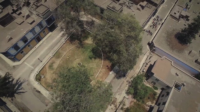 Mi Barrios Altos querido still 4