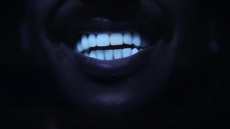 Des dents blanches... au rire jaune ! still 1