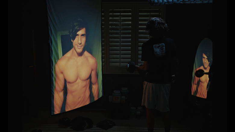 looksMAXXING still 6