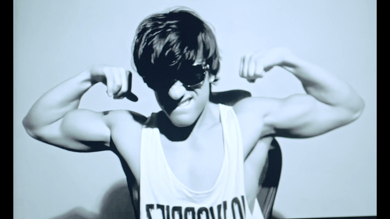 looksMAXXING still 8